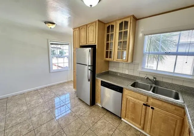 $4,300 | 130 27th Avenue, San Mateo, CA 94403