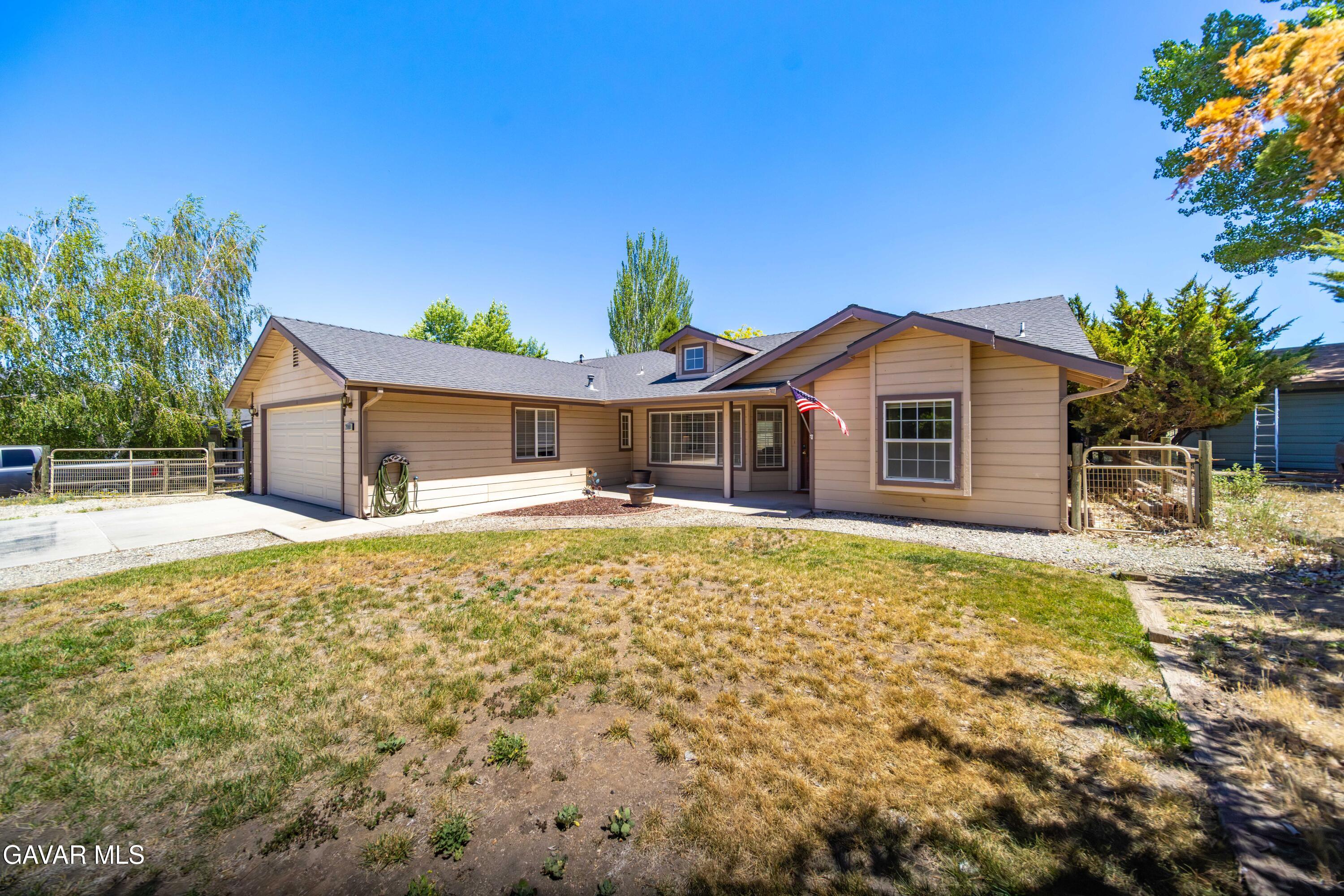 29960 Caddy Lane Tehachapi, CA 93561 - Photo 1 of 37 29960 Caddy Ln-3