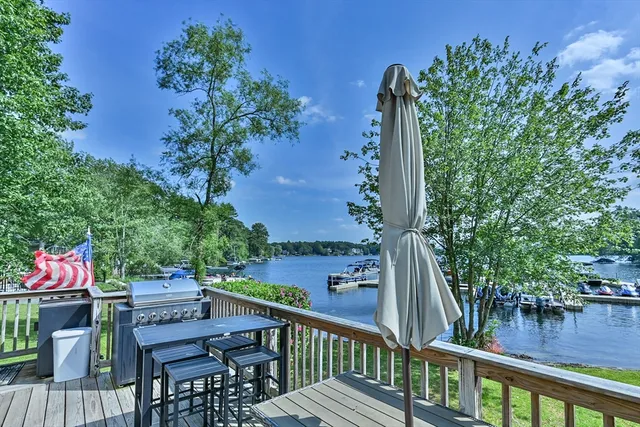 $599,900 | 27 Lakeview Road, Webster, MA 01570