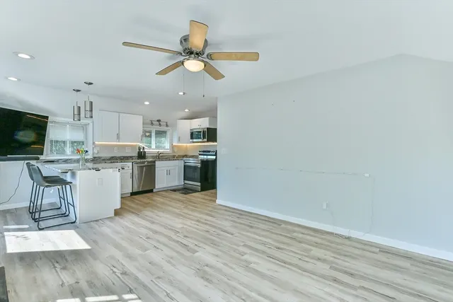 $599,900 | 27 Lakeview Road, Webster, MA 01570