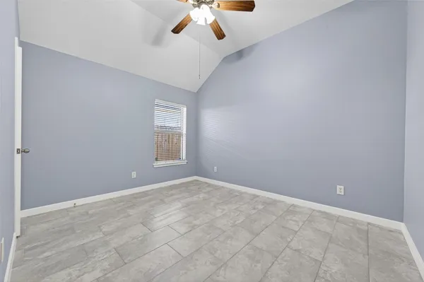$1,900 | 26107 Lillian Springs, Spring, TX 77373