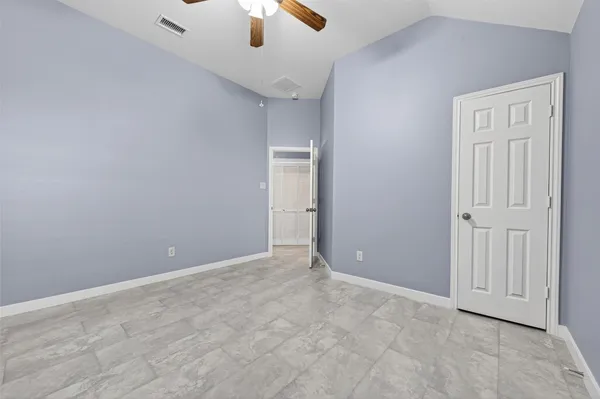 $1,900 | 26107 Lillian Springs, Spring, TX 77373