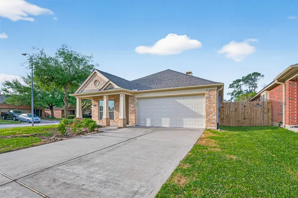 $1,900 | 26107 Lillian Springs, Spring, TX 77373