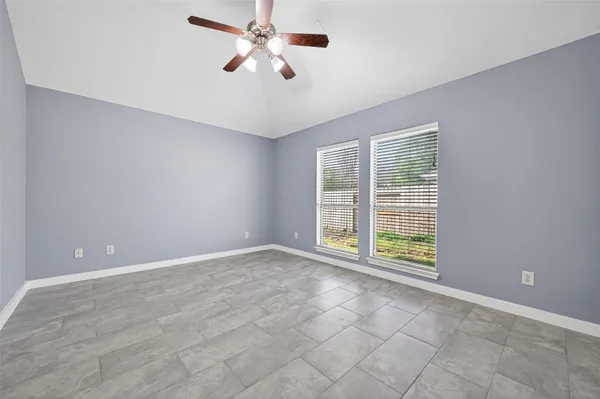 $1,900 | 26107 Lillian Springs, Spring, TX 77373