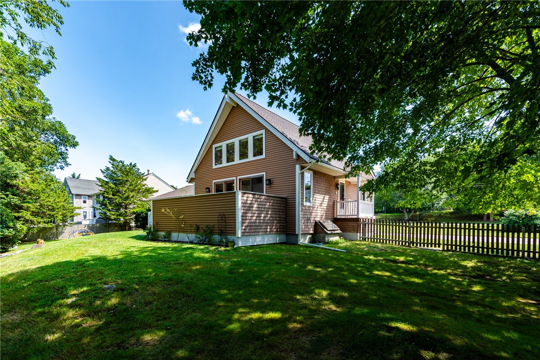 66 Sloop Street Jamestown, RI 02835 - Photo 6 of 30