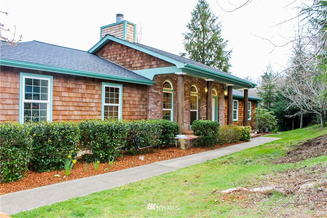 145 Richter Road Raymond, WA 98577 - Photo 1 of 24 Gallery Image 1
