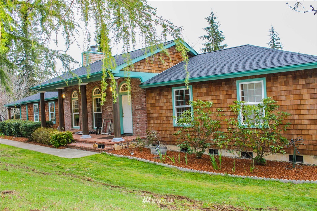 145 Richter Road Raymond, WA 98577 - Photo 2 of 24 Gallery Image 2