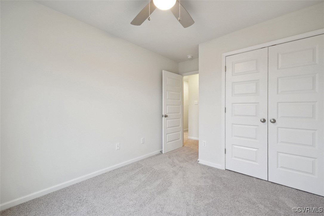 206 That Way Midlothian, VA 23114 - Photo 18 of 25 an empty room with a empty space and a ceiling fan