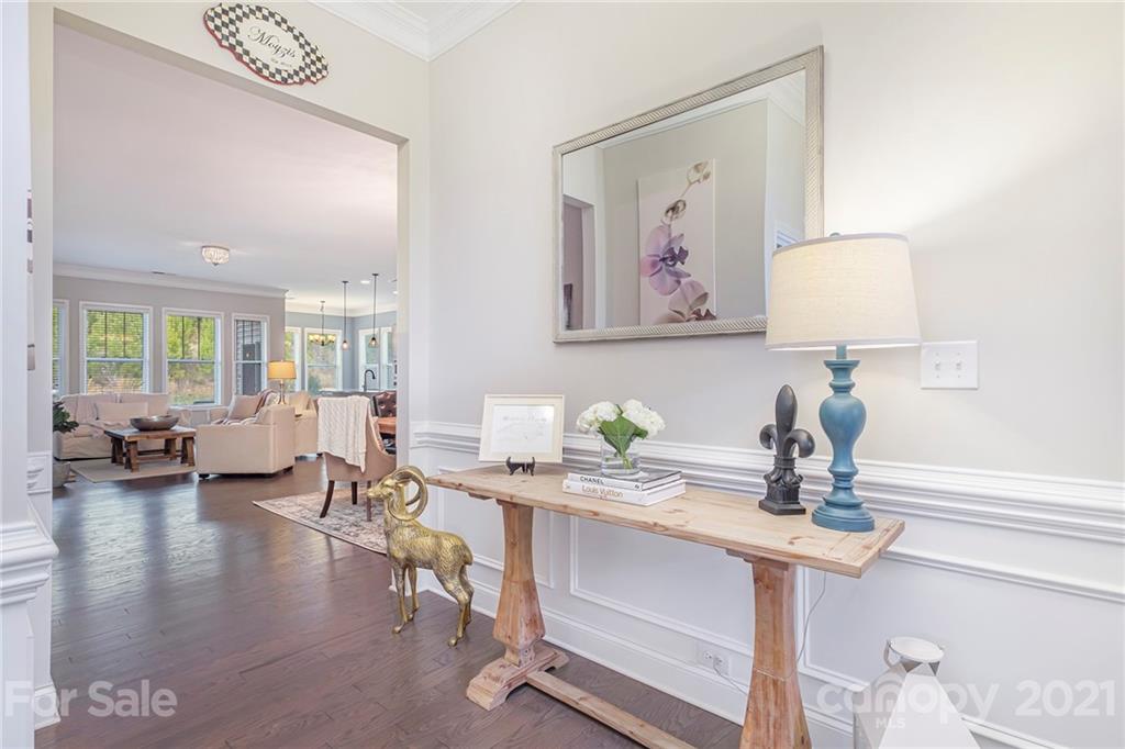 7510 Hamilton Bridge Road Charlotte, NC 28278 - Photo 12 of 26 Gallery Image 12