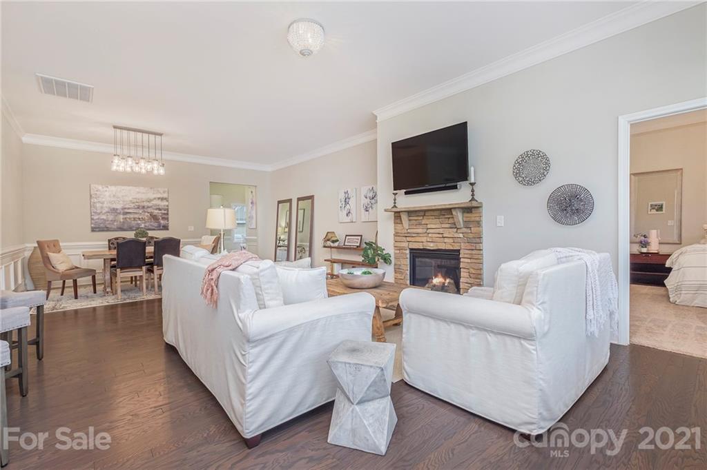 7510 Hamilton Bridge Road Charlotte, NC 28278 - Photo 16 of 26 Gallery Image 16