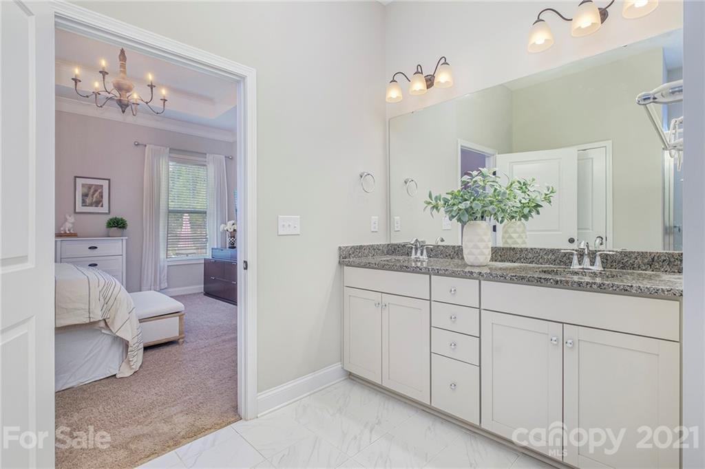 7510 Hamilton Bridge Road Charlotte, NC 28278 - Photo 19 of 26 Gallery Image 19
