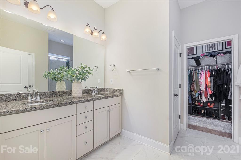 7510 Hamilton Bridge Road Charlotte, NC 28278 - Photo 20 of 26 Gallery Image 20