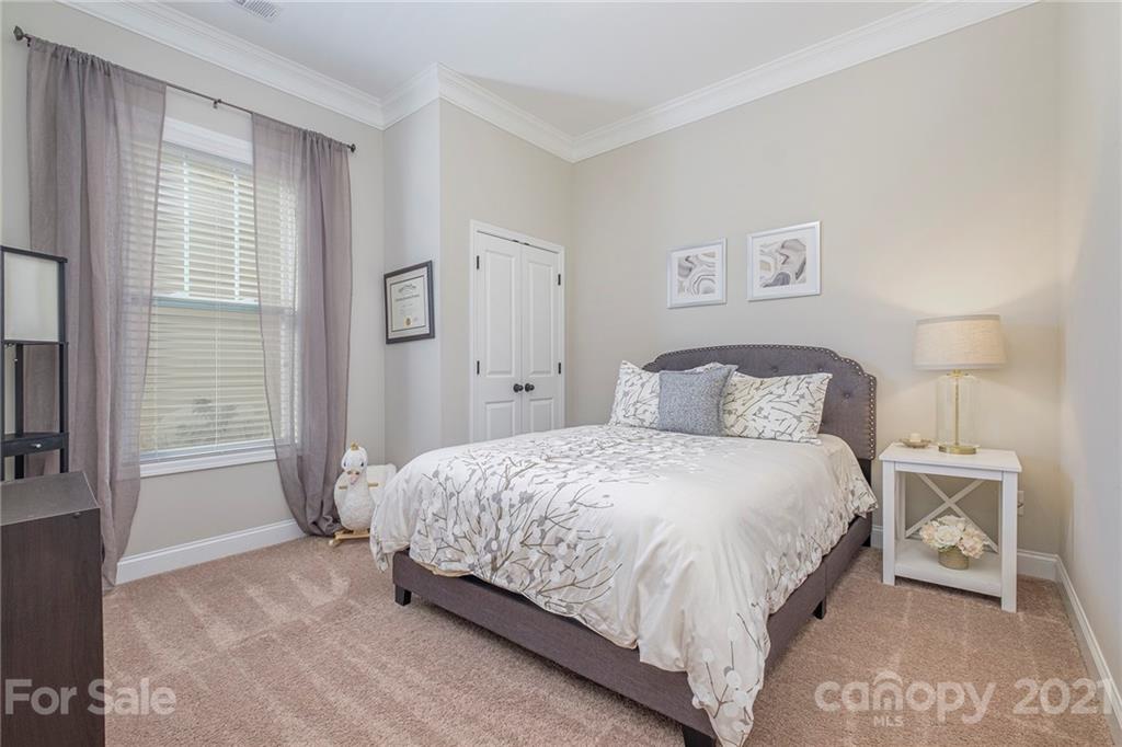 7510 Hamilton Bridge Road Charlotte, NC 28278 - Photo 22 of 26 Gallery Image 22