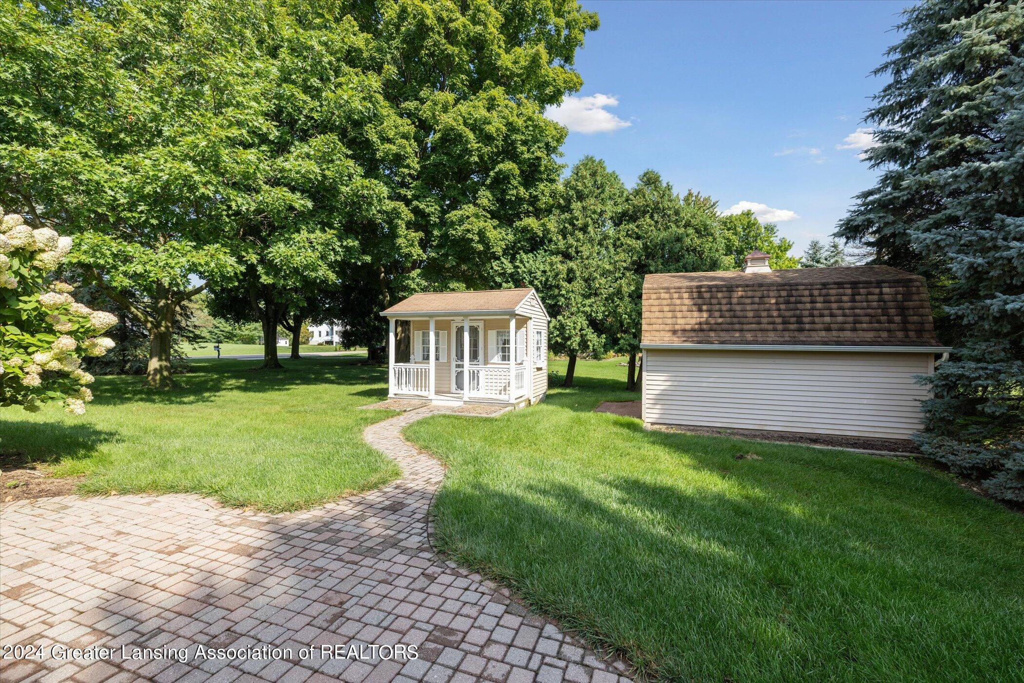 4135 East Clark Road Bath, MI 48808 - Photo 53 of 61 53-4135-Clark-Rd-Bath-Twp-MI-48808-Windo