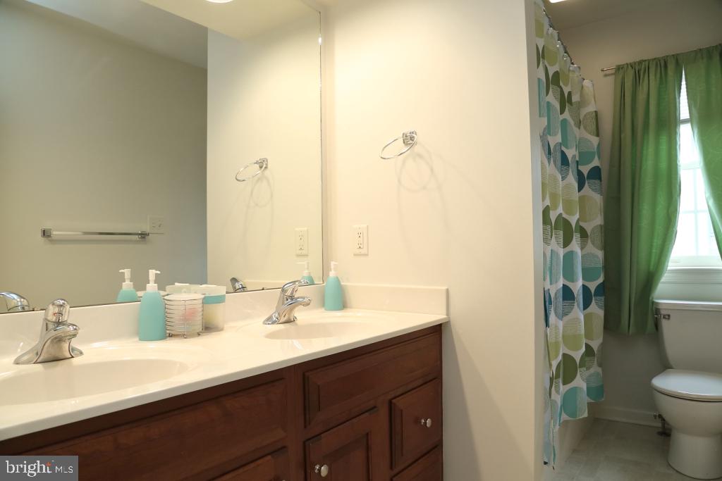 23 Sunset Lane Lititz, PA 17543 - Photo 30 of 38