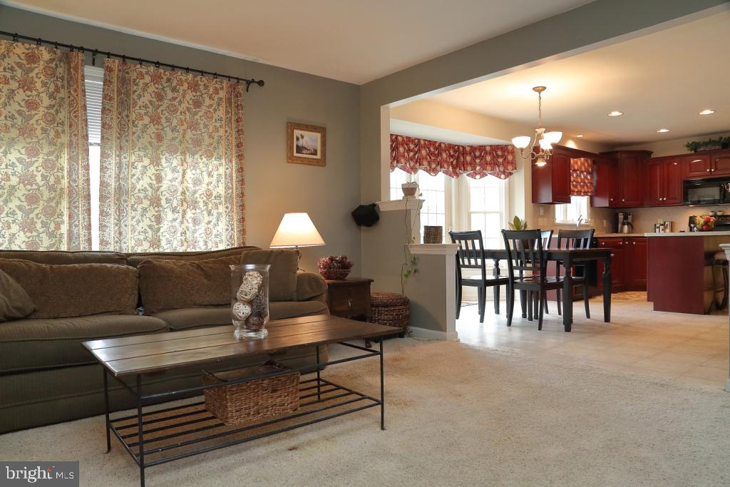 23 Sunset Lane Lititz, PA 17543 - Photo 10 of 38