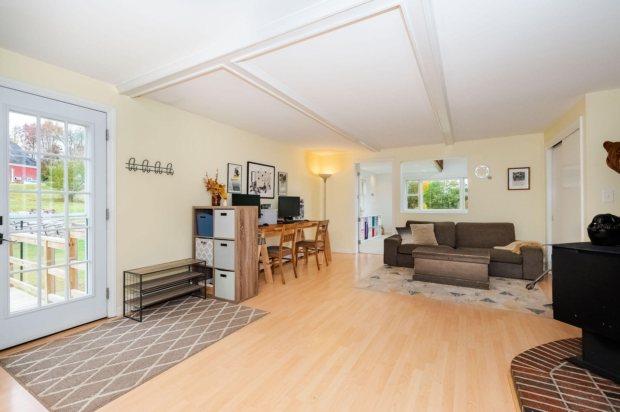 59 Berwick Road Berwick, ME 03901 - Photo 11 of 39 Family Room
