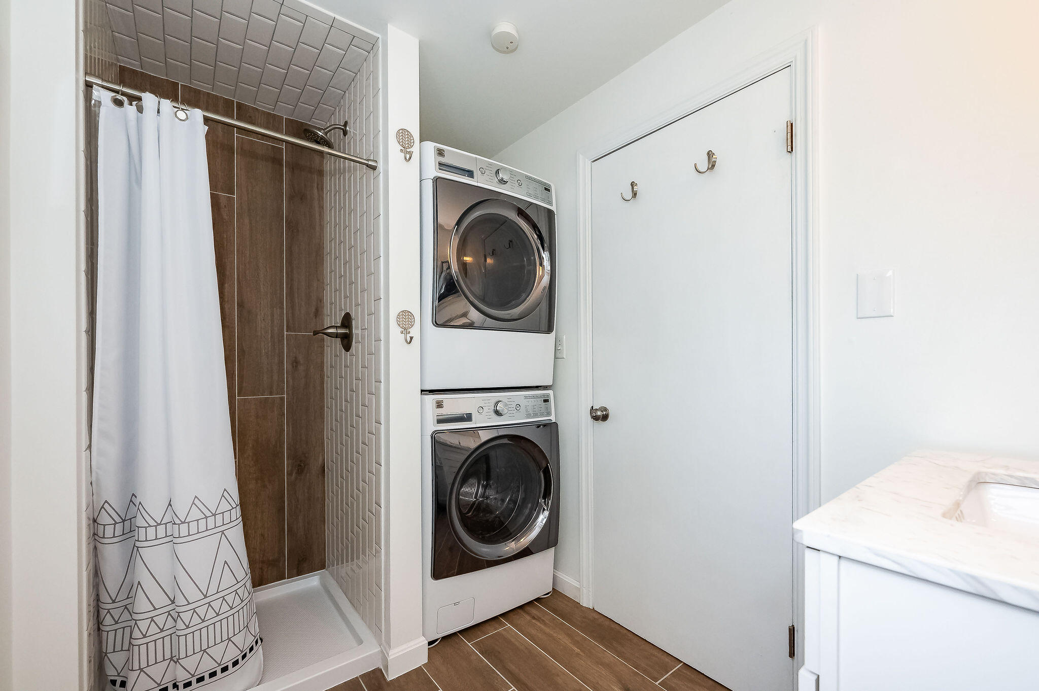 59 Berwick Road Berwick, ME 03901 - Photo 15 of 39 3/4 Bath With Laundry