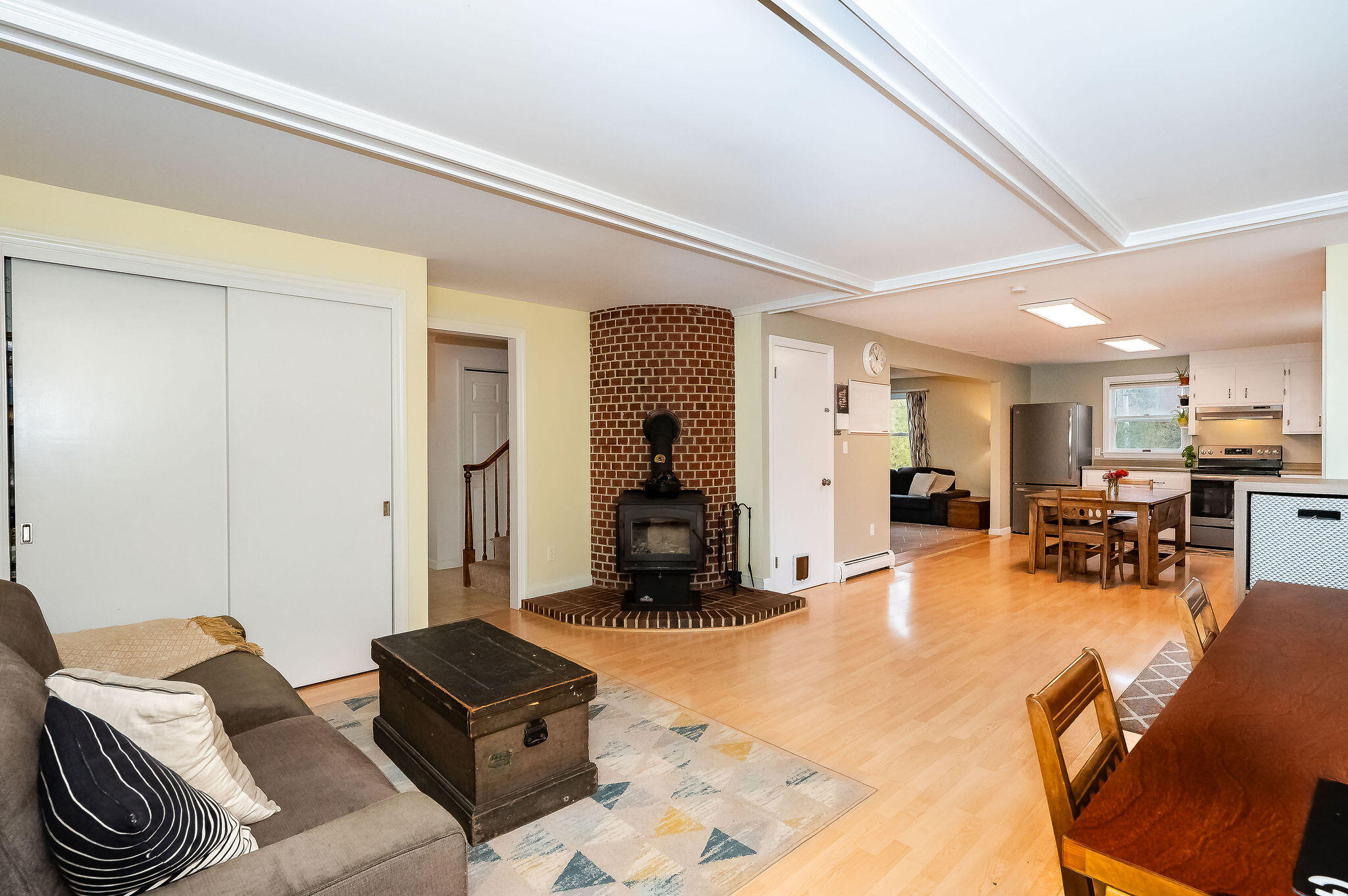 59 Berwick Road Berwick, ME 03901 - Photo 9 of 39 Family Room