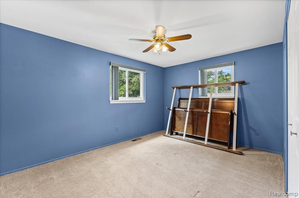 226 Ruppert Street Commerce Township, MI 48382 - Photo 12 of 27