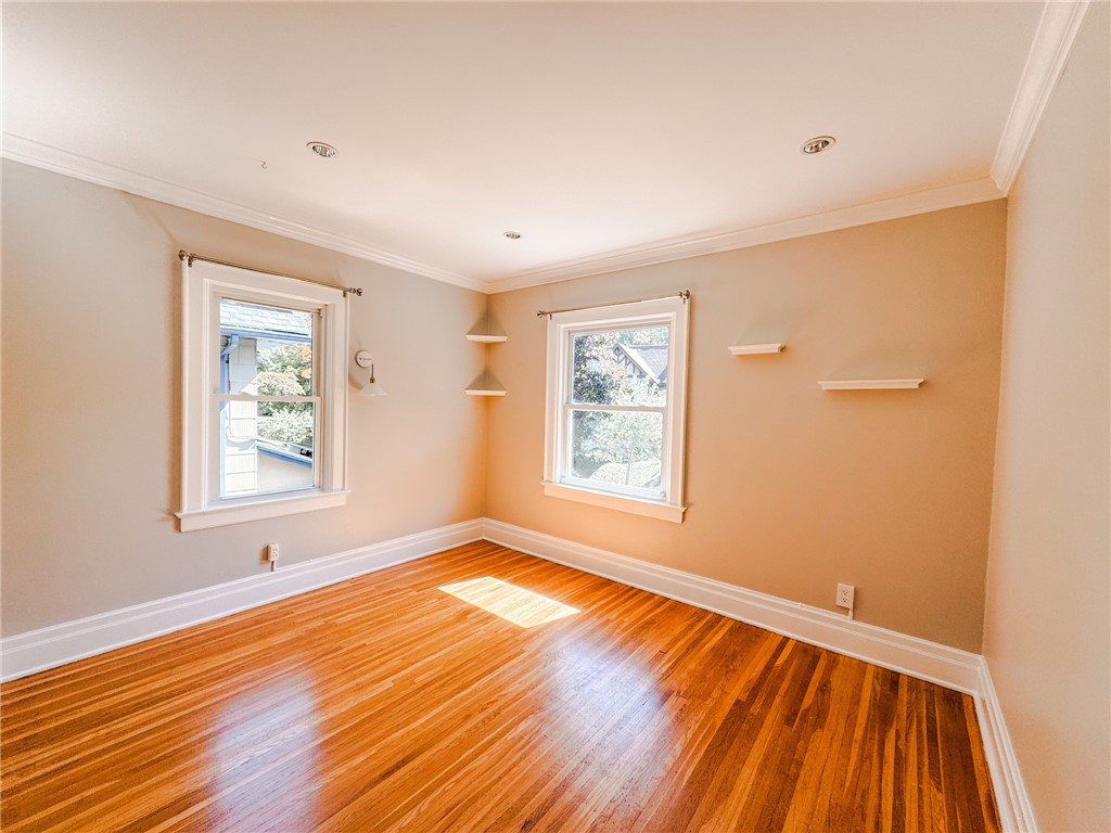 332 Mulberry Street Rochester, NY 14620 - Photo 22 of 36