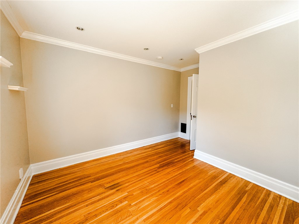 332 Mulberry Street Rochester, NY 14620 - Photo 23 of 36