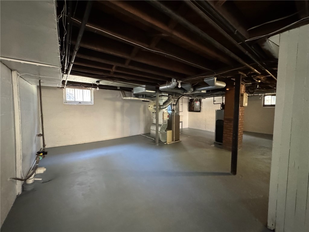 332 Mulberry Street Rochester, NY 14620 - Photo 32 of 36