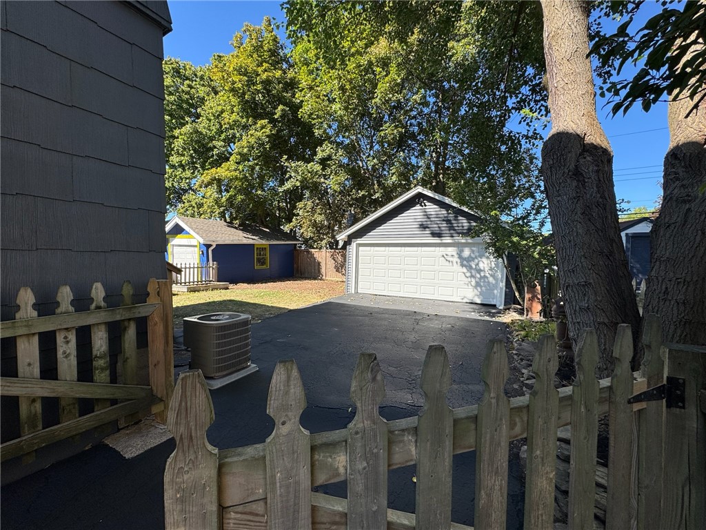 332 Mulberry Street Rochester, NY 14620 - Photo 36 of 36