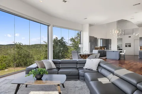 $1,200,000 | 360 Stacey Ann Cove, Dripping Springs, TX 78620