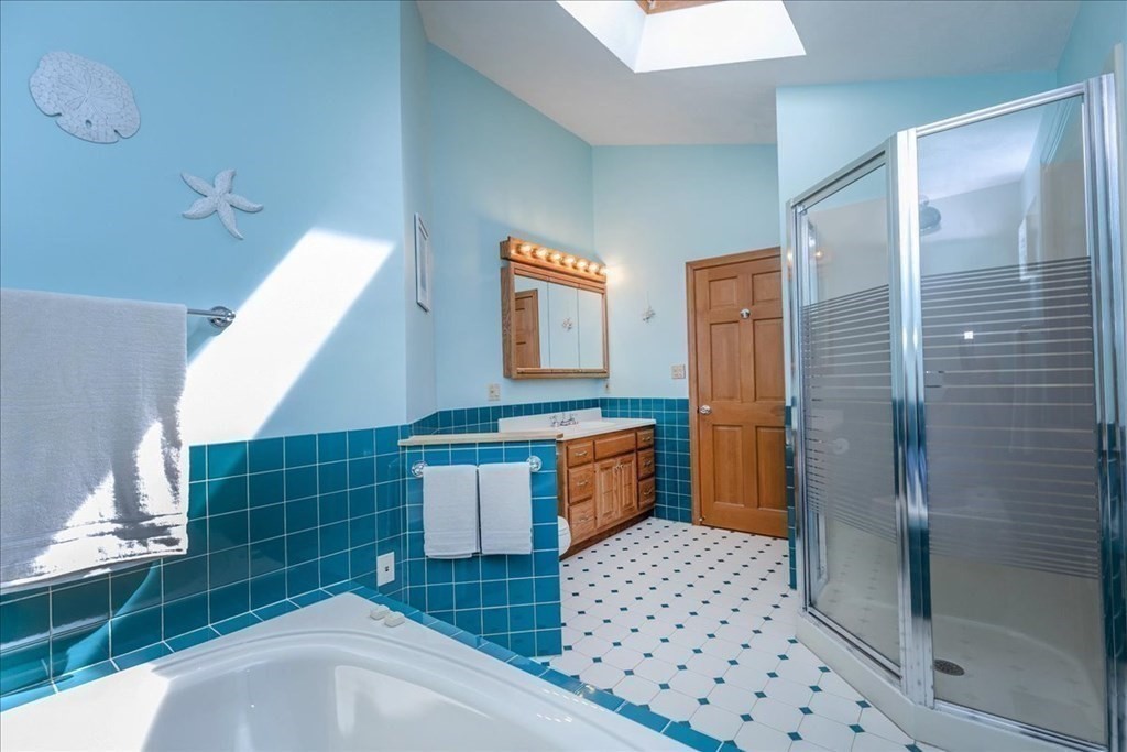 11 Penn Road Peabody, MA 01960 - Photo 21 of 42 Gallery Image 21