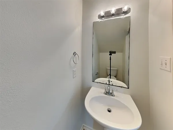 $1,925 | 24518 Cypresspark Glen Lane, Hockley, TX 77447