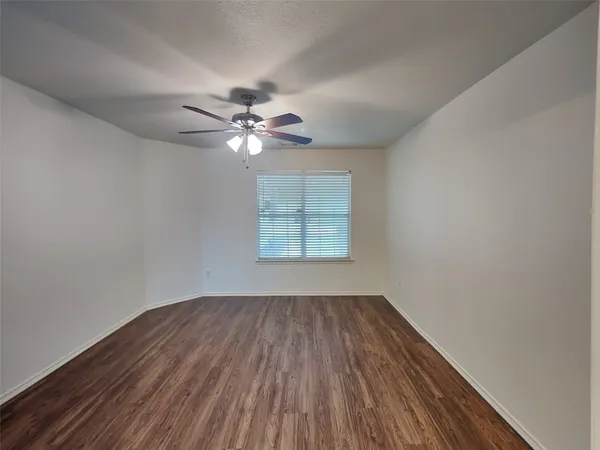 $1,925 | 24518 Cypresspark Glen Lane, Hockley, TX 77447