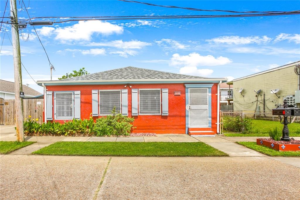 1010 Angela Street Arabi, LA 70032 - Photo 2 of 33