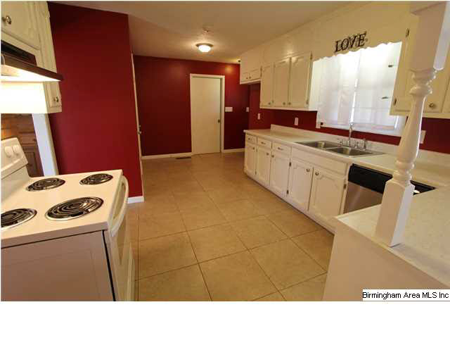 2626 Rushing Springs Road Lincoln, AL 35096 - Photo 16 of 32 Gallery Image 16