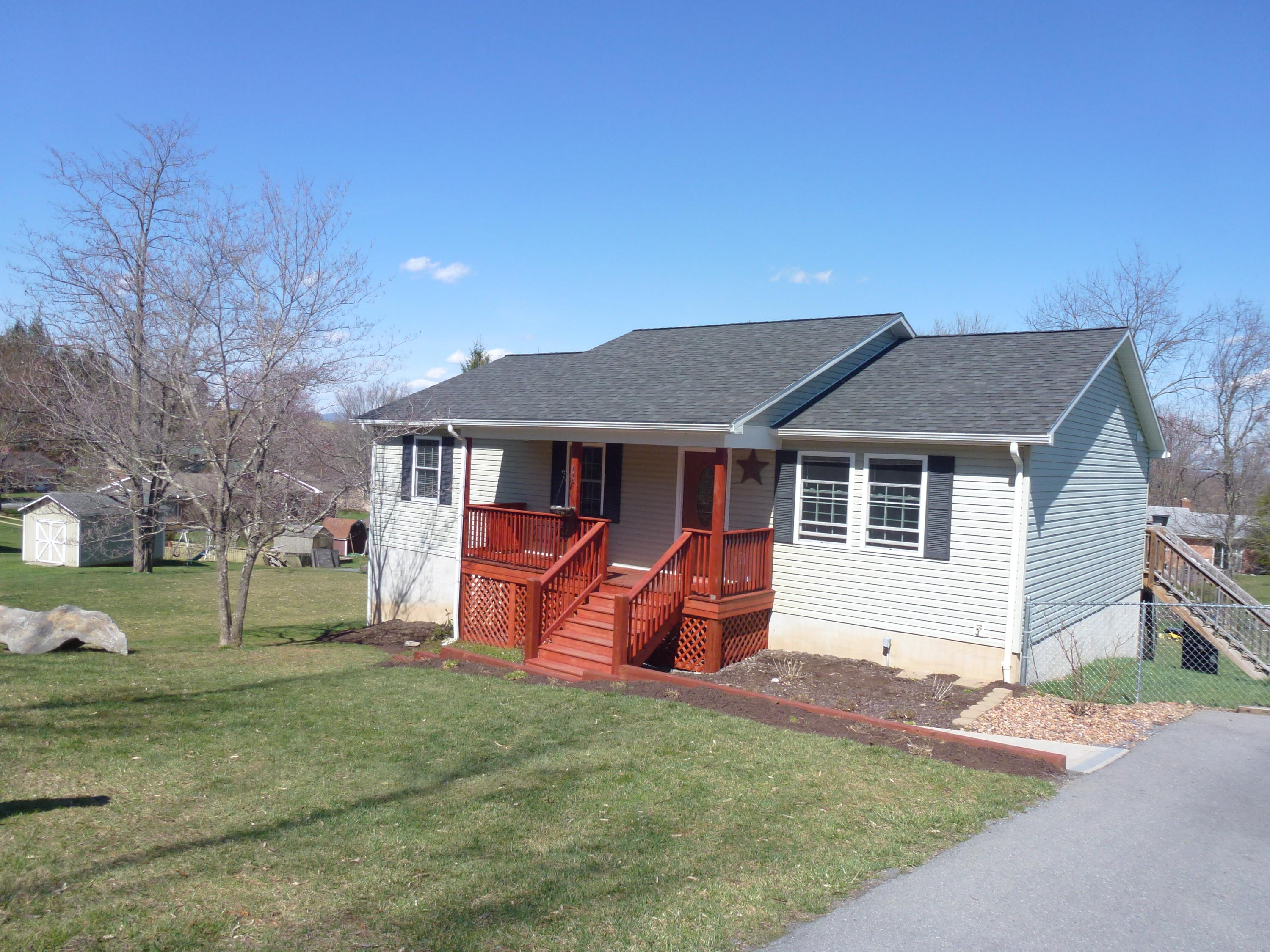 277 Longview Estates Road Maxwelton, WV 24957 - Photo 1 of 20 Gallery Image 1