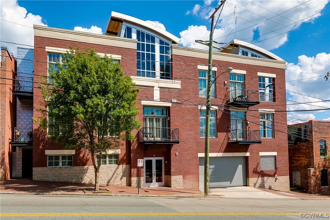 9 North 25th Street, Unit P2 Richmond, VA 23223 - Photo 1 of 38 a front view of a building
