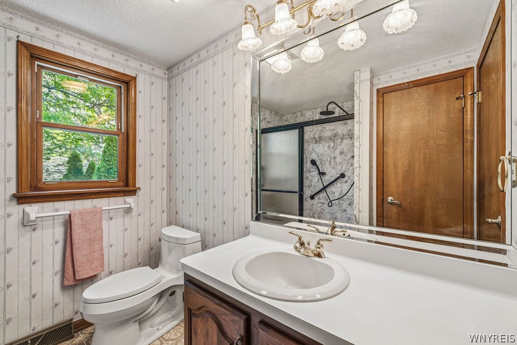 5788 Stone Road Lockport, NY 14094 - Photo 14 of 38