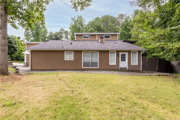 $492,000 | 1050 Terramont Drive, Roswell, GA 30076