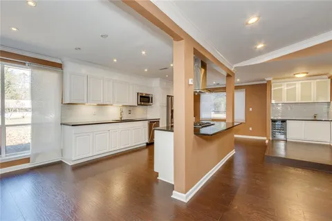 $495,000 | 1050 Terramont Drive, Roswell, GA 30076