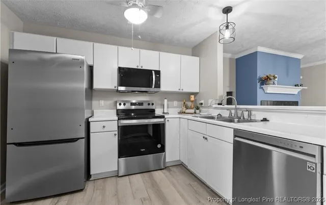 $1,300 | 382 Bubble Creek Court, Unit 6, Fayetteville, NC 28311