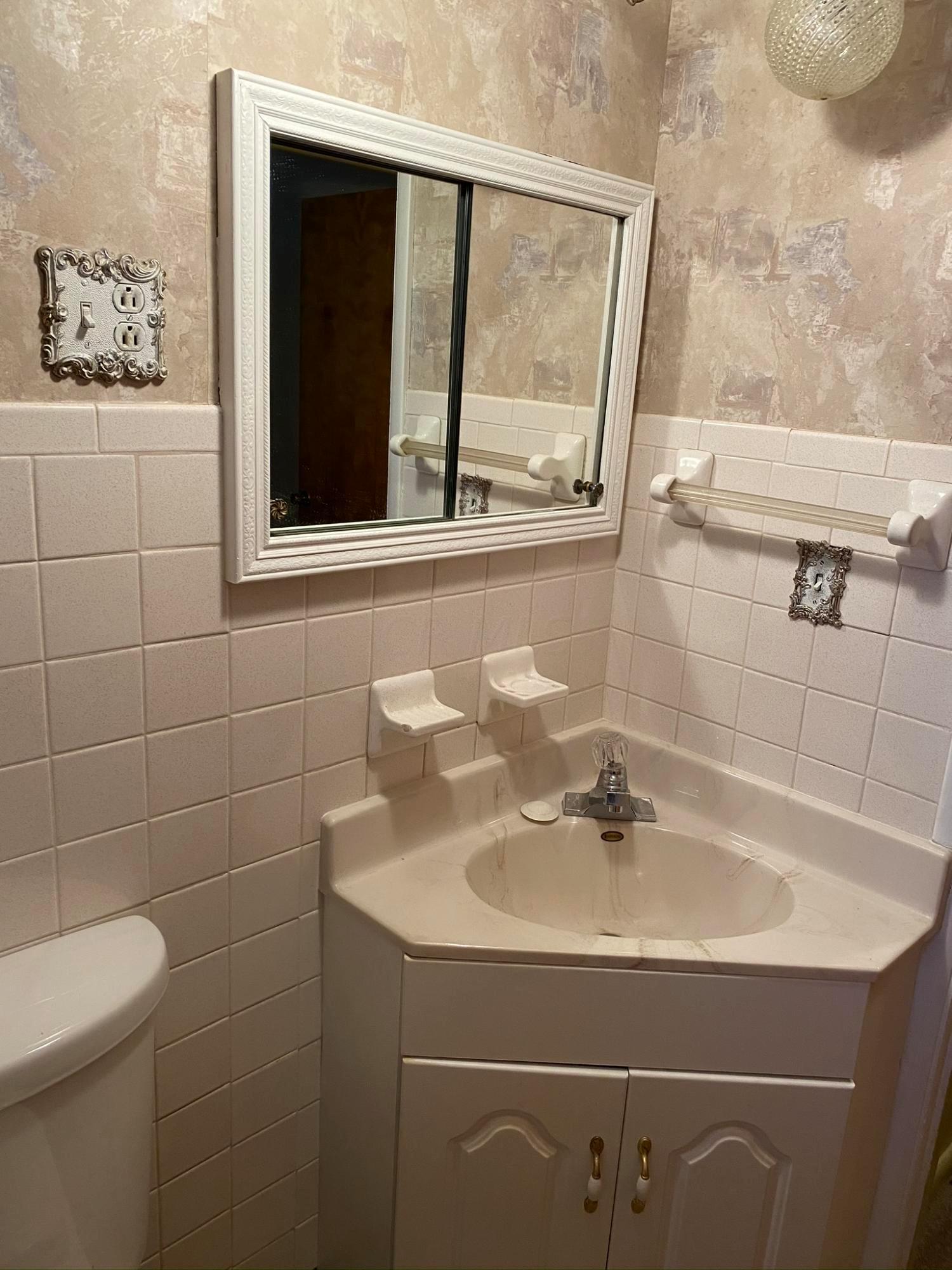 278 Schryver Road Columbus, OH 43207 - Photo 20 of 28 Gallery Image 20
