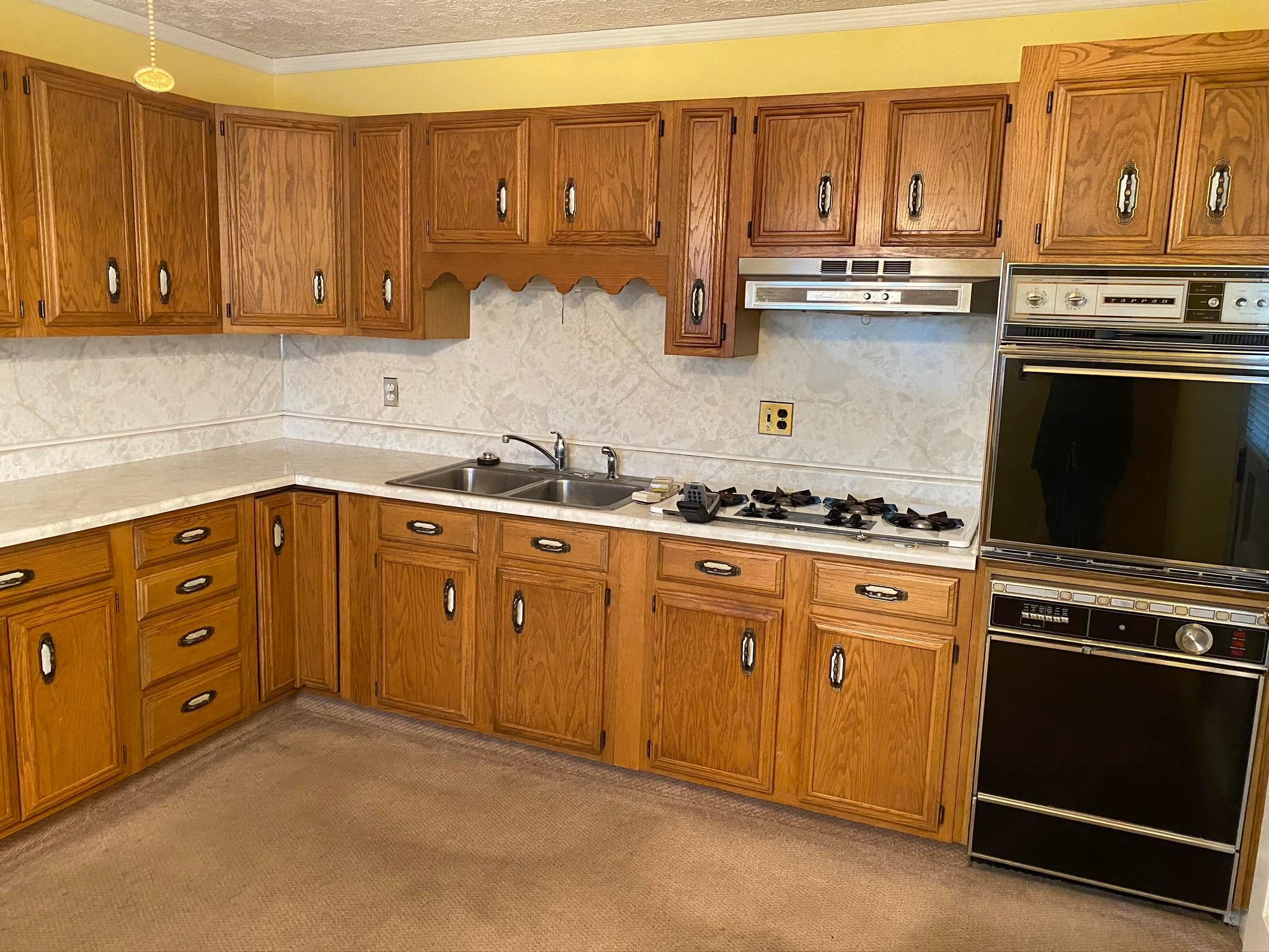 278 Schryver Road Columbus, OH 43207 - Photo 9 of 28 Gallery Image 9
