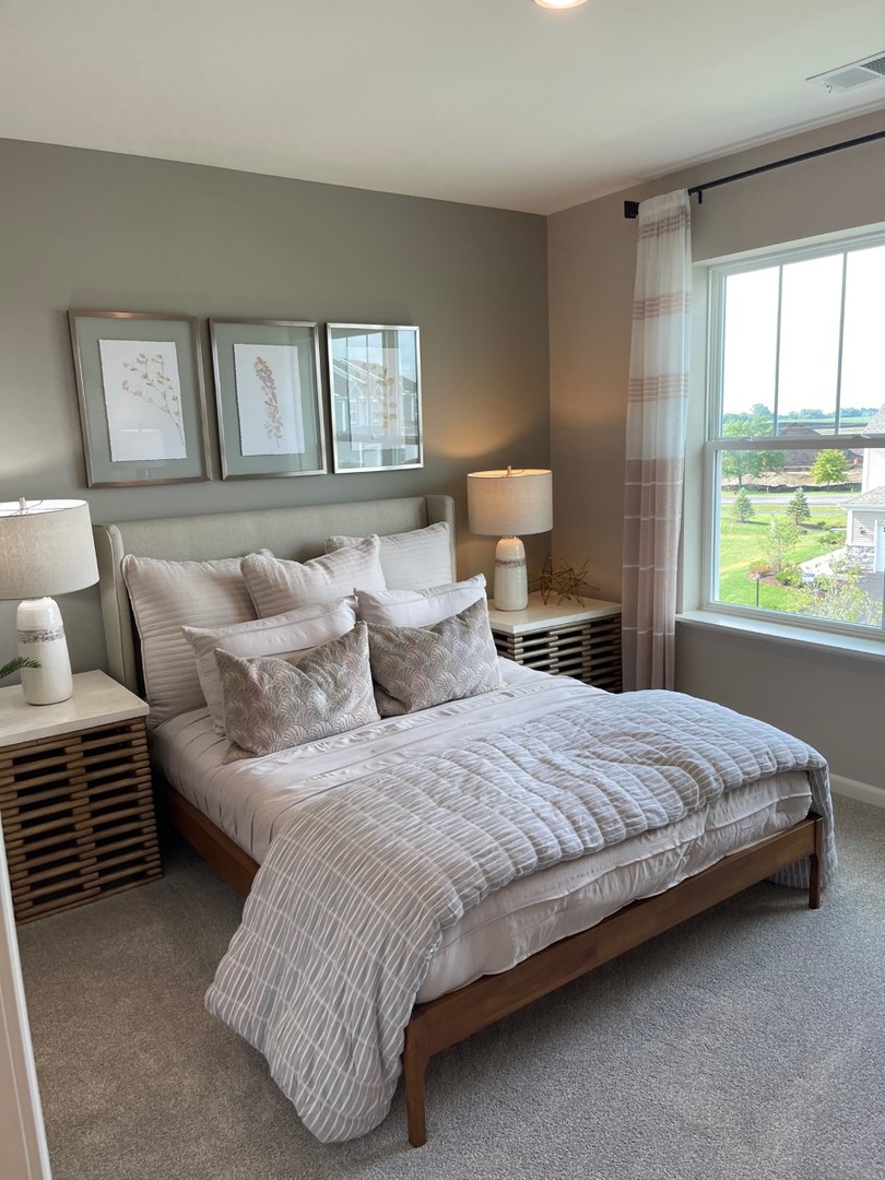 1091 Atterberg Road, Unit 3902 South Elgin, IL 60177 - Photo 16 of 18 Gallery Image 16