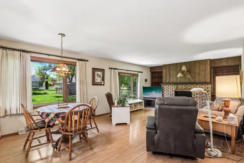 $379,900 | 311 West 4th Avenue, Elkhorn, WI 53121