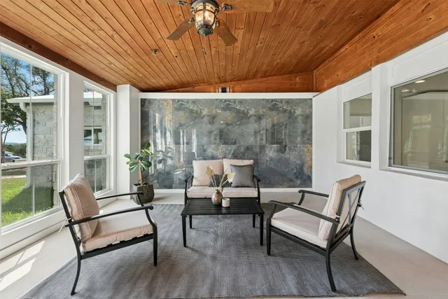 $1,400,000 | 14300 Summit View Drive, Leander, TX 78641