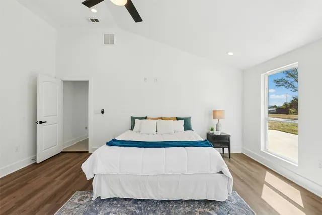 $1,400,000 | 14300 Summit View Drive, Leander, TX 78641