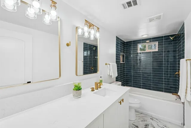 $1,400,000 | 14300 Summit View Drive, Leander, TX 78641