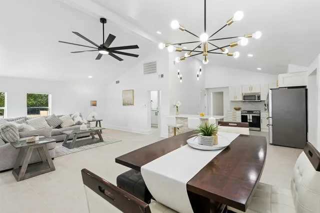 $1,400,000 | 14300 Summit View Drive, Leander, TX 78641