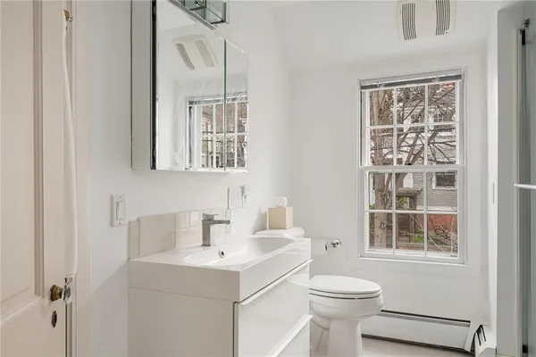 $5,000 | 5 Cushing Street, Providence, RI 02906