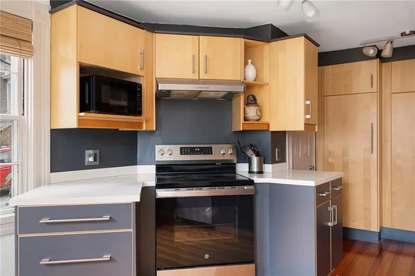 $5,000 | 5 Cushing Street, Providence, RI 02906